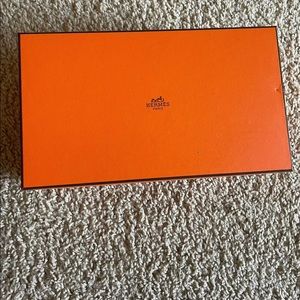 Hermes box